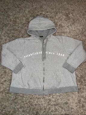 Penningtons Oversized Gray and White Striped Hooded Zip Jacket